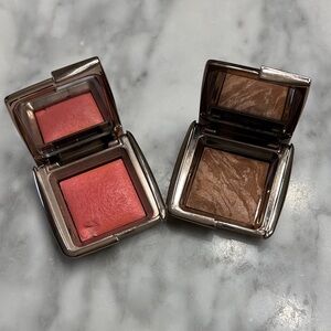 Hourglass Blush and Bronzer Duo - Radiant Peach Blush and Luminous Bronze Light